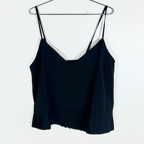 NWT French Connection Pleated Cropped Top - Picture 3 of 5